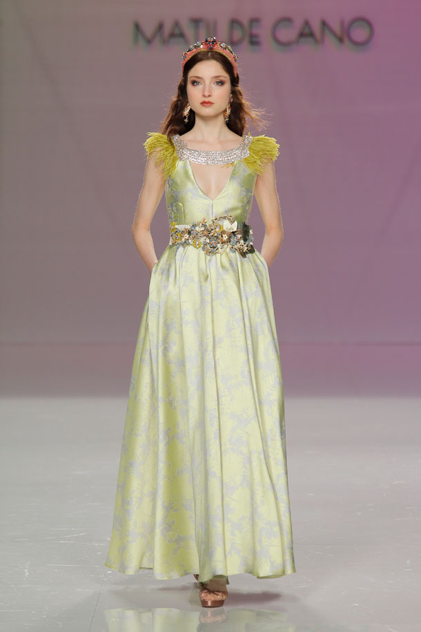 ilovebrides.pt Matilde Cano 2018 Barcelona Bridal Fashion Week 2017